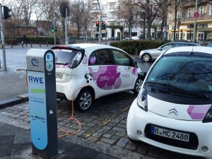 electric-carsharing-citroen-multicity