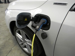 helfen-elektroautos-klima