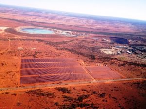 australien-groesstes-solar-hybrid-kraftwerk-der-welt-juwi