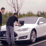 hacker-sicherheitsluecken-tesla-model-s