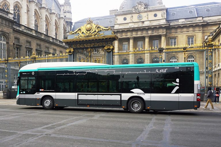 paris-elektrobusse