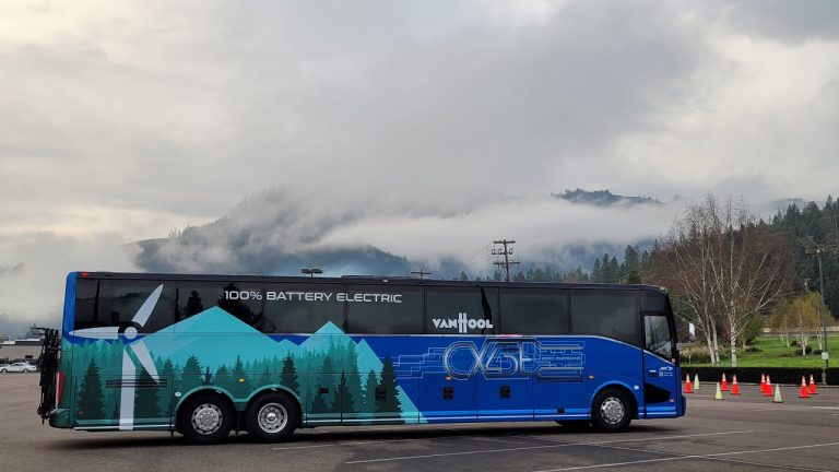 Elektrobus: Praxistest in den USA über 2.700 Kilometer