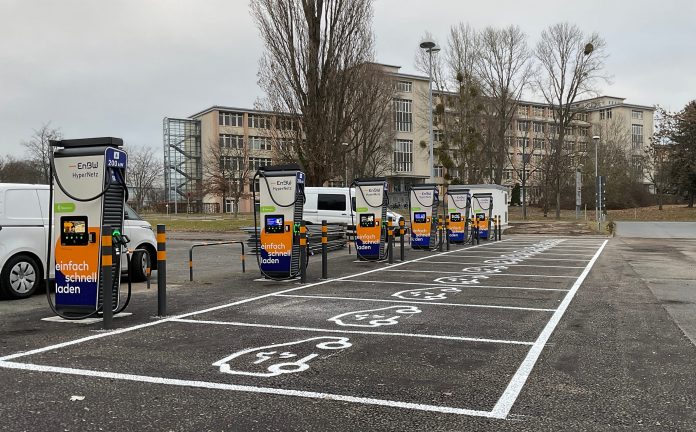 enbw-ladestation-dresden enbw-ladestation-dresden