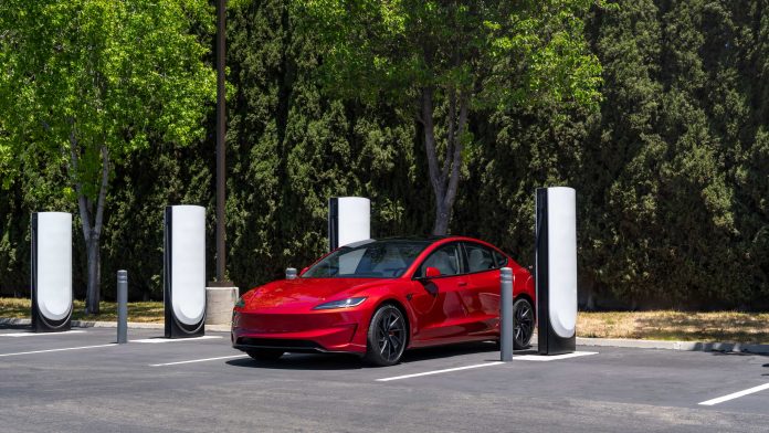 tesla-supercharger-business